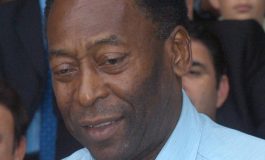 Pelé ouvre le livre des légendes en vue des JO