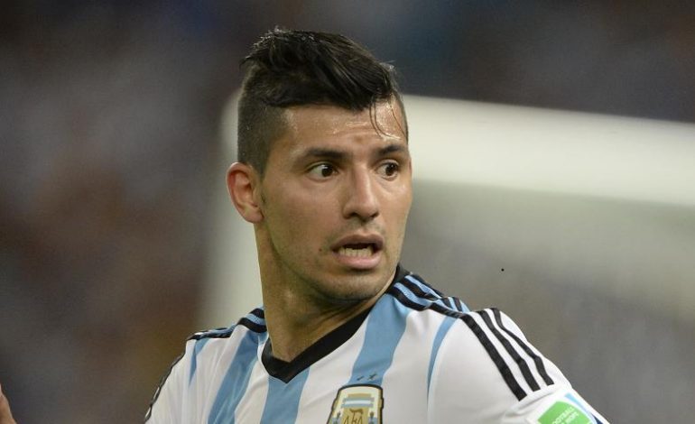 Argentine : le torchon brûle entre Agüero et Sampaoli