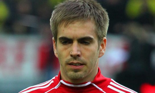 Rummenigge inflige un tacle à Lahm et son agent
