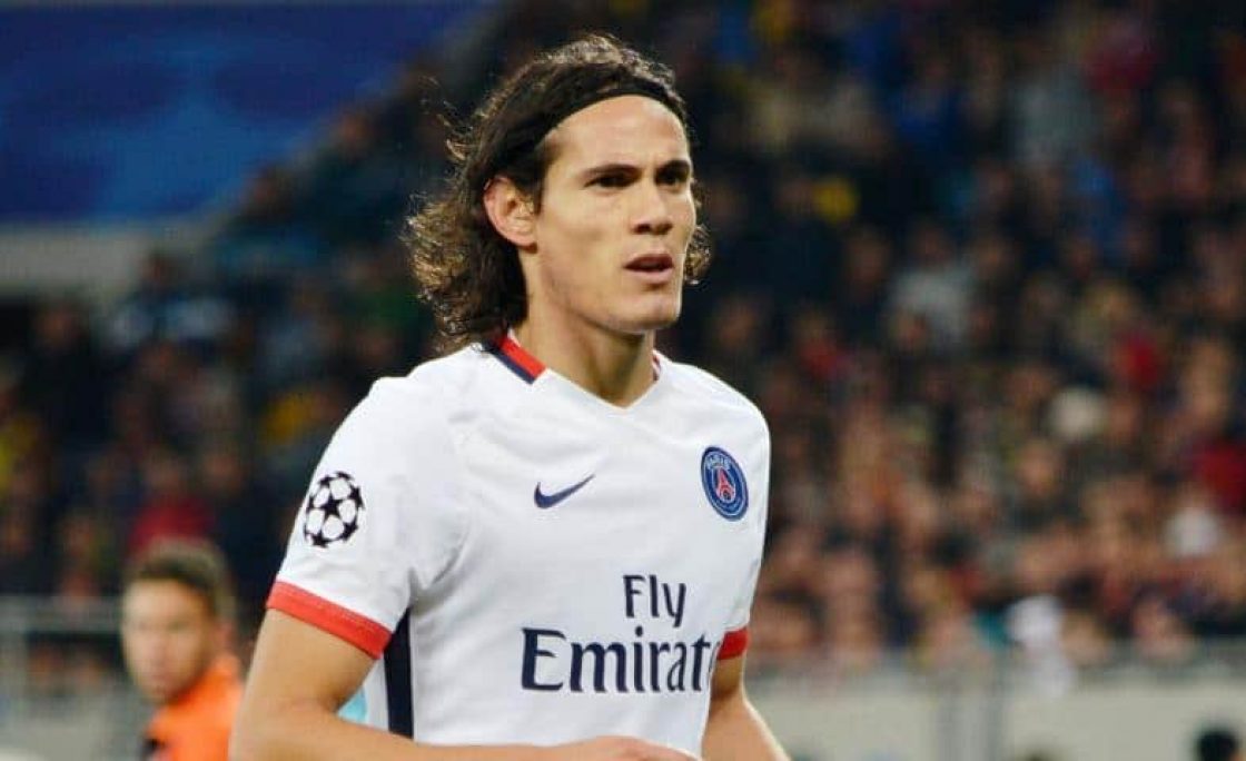 Contre vents et marées, Cavani entre dans la légende au PSG