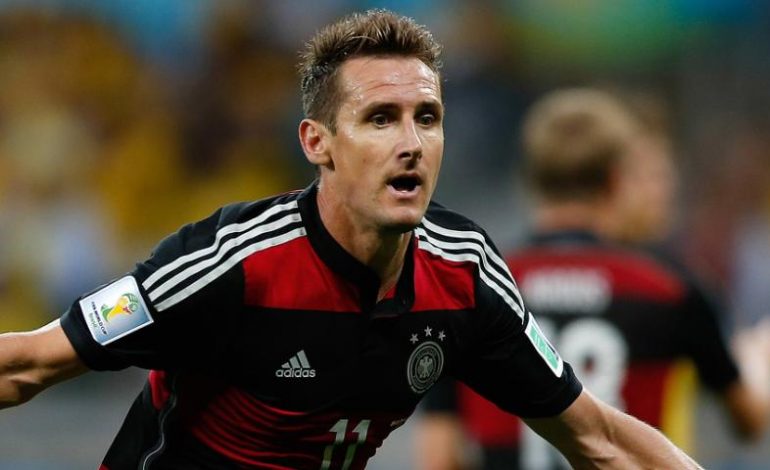 « L&rsquo;Hélicoptère » Klose prépare son envol