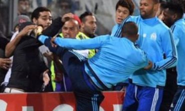 OM : Evra frappe un supporter ! Le club et Garcia prennent position