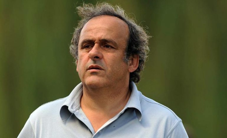Al Capone, complot, FFF… Deux frappes signées Platini !