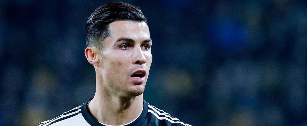Juve Ronaldo Crée Le Malaise Sarri Réagit Foot Légende