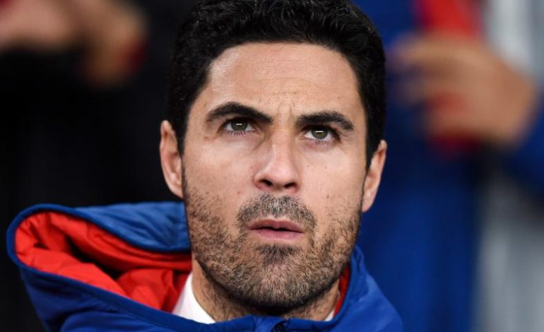 Arsenal : Arteta envoie un message à Lacazette