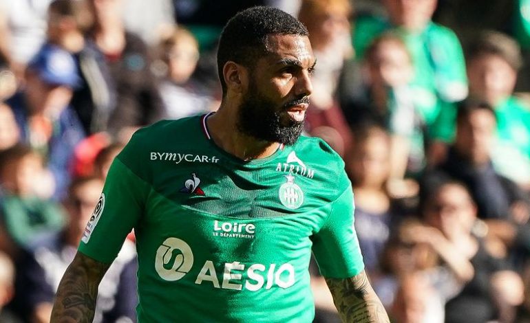 Saint-Etienne : M’Vila lance une charge virulente contre Puel