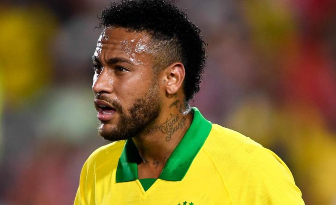 PSG / Brésil : Neymar doit « s'améliorer beaucoup » pour...