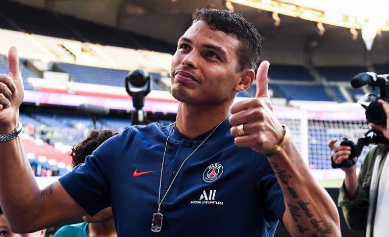 Mercato / PSG : Thiago Silva désigne son successeur !