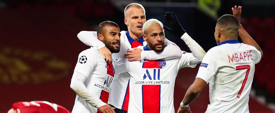 L'équipe du PSG avec Neymar et Mbappé