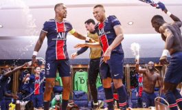 PSG 0-1 Bayern : la joie des Parisiens dans le vestiaire après la qualif'