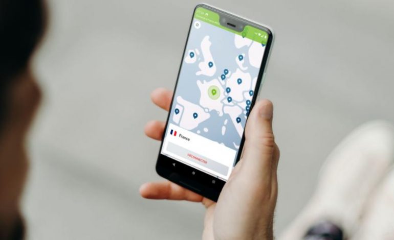 Streaming football : protégez votre activité avec un VPN réputé !