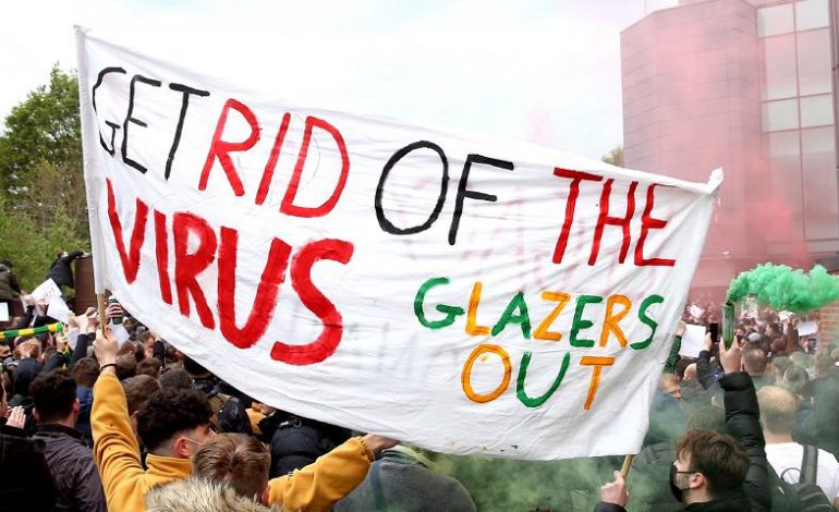 Manchester United – Liverpool : les images et réactions après l&rsquo;invasion du terrain