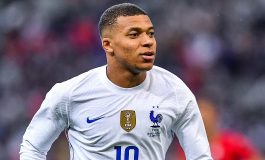 France : Mbappé éteint une polémique et en allume une autre