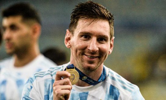 Barça : un boxeur français s'en prend violemment à Messi !