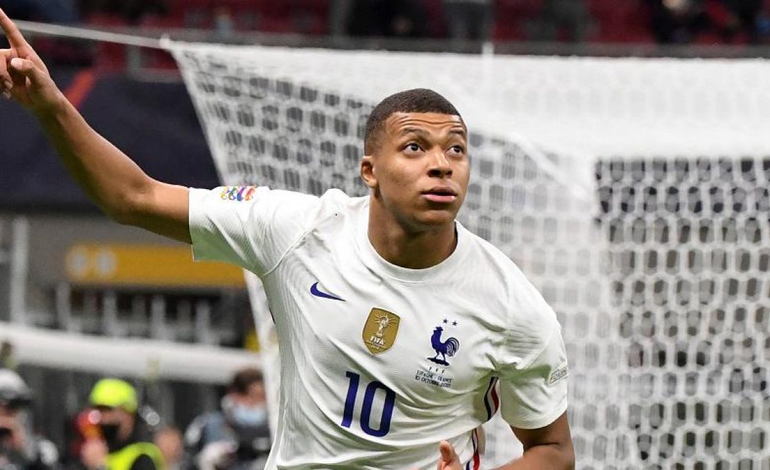 France – Espagne : hors-jeu, la réponse cinglante d'un arbitre espagnol sur le but de Mbappé