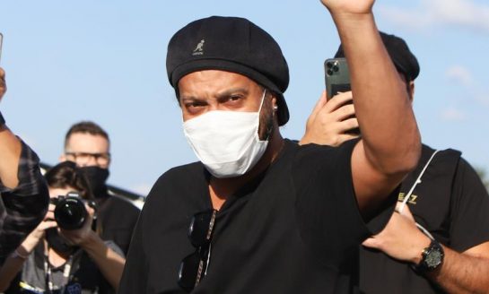 PSG – Leipzig : Ronaldinho provoque la discorde !