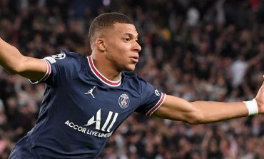 PSG : Mbappé parle de sa perf', d'un problème à régler et de Messi