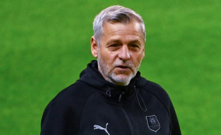 Rennes – Lyon : Genesio n&rsquo;a pas pu s&rsquo;en empêcher…