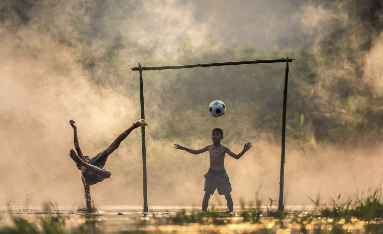 Mondial au Qatar : le football, éternel ciment des nations
