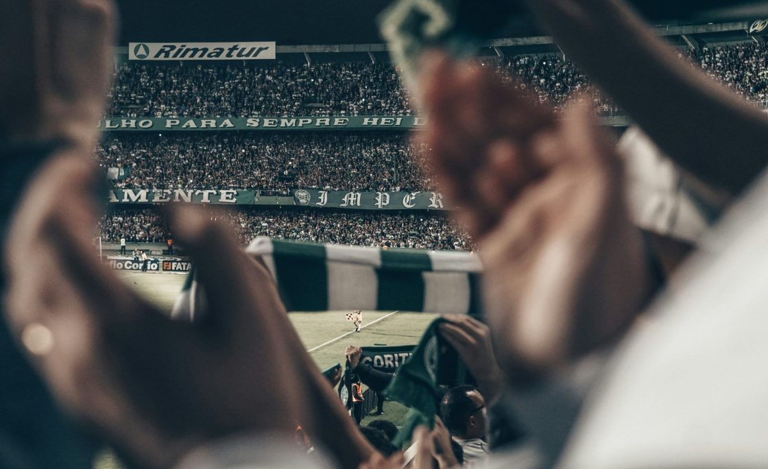 Qu'ont en commun le football et les casinos en ligne comme Slotspalace ?