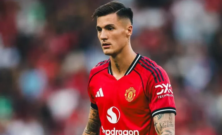 Man United : pourquoi Benjamin Sesko n’a-t-il tiré qu’en 10e contre Grimsby ?