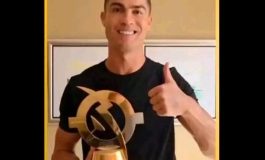 Ronaldo reçoit le prix ultime : “meilleur joueur de tous les temps”