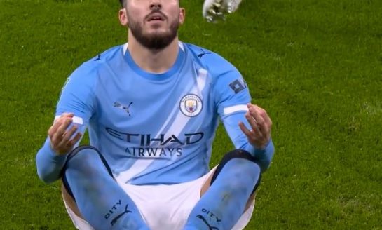 Manchester City :  Rayan Cherki brillant mais critiqué par son coach