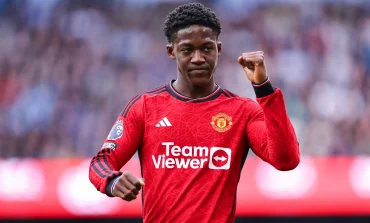 Manchester United : Ruben Amorim viré, le camp Kobbie Mainoo jubile