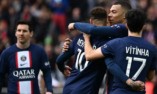 PSG : Vitinha envoie une pique à Messi, Neymar et Mbappé