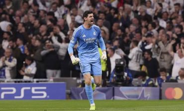 Ligue des champions : Thibaut Courtois explique la raison de sa sortie à la mi-temps