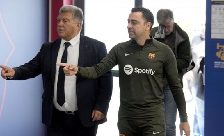 Barça : Xavi accuse Laporta d’avoir bloqué le retour de Messi
