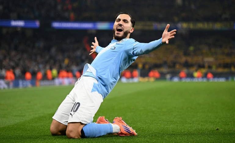 Manchester City : Rayan Cherki, l’artiste de la Premier League