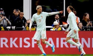 Équipe de France : après Ekitike, Deschamps face à un casse-tête offensif