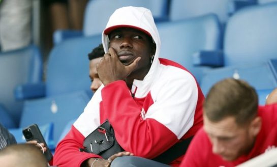 Manchester United : Paul Pogba vide son sac !