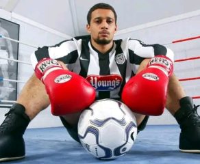 Football : 10 anciennes stars passées des pelouses aux sports de combat