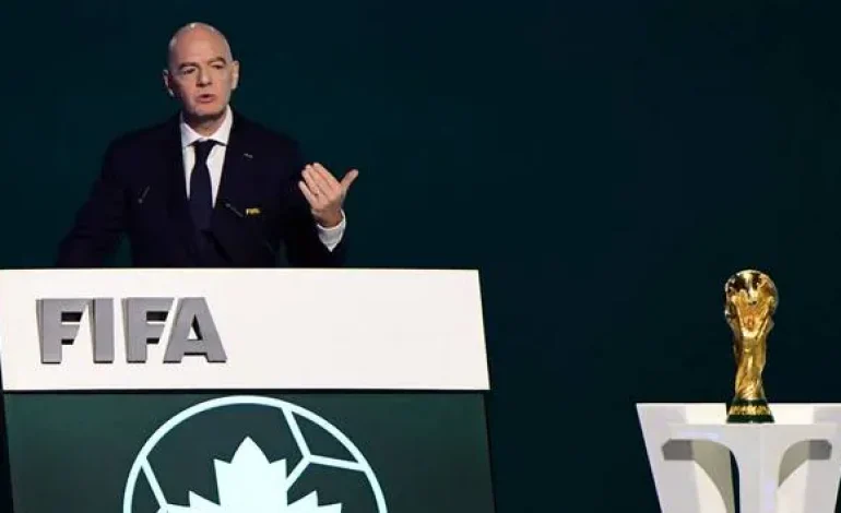 FIFA : Gianni Infantino annonce déjà son prochain défi pour 2027