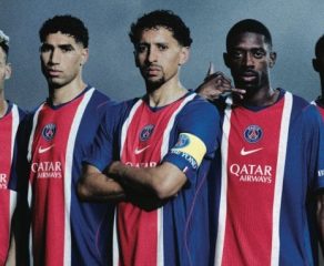 PSG : le nouveau maillot domicile 2026-2027 va-t-il porter deux étoiles ? 