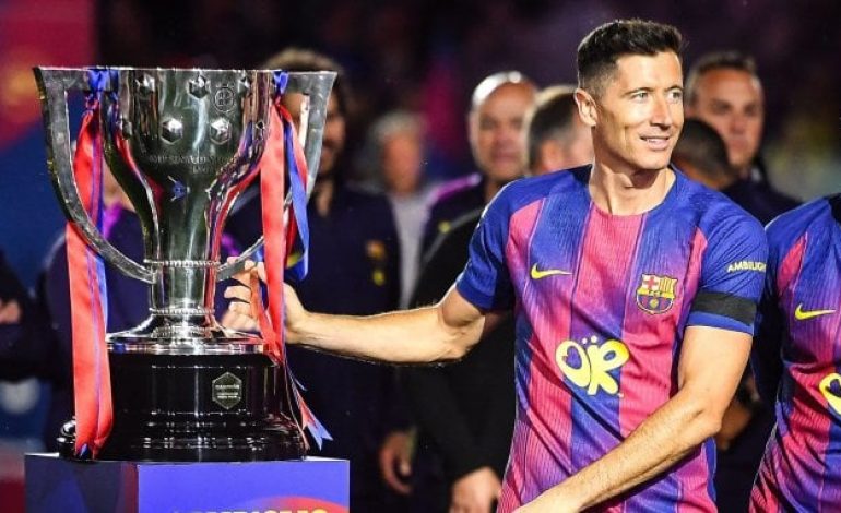 FC Barcelone : Robert Lewandowski annonce officiellement son départ