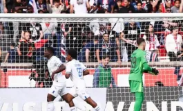 PSG : un leader bousculé, Lorient s’invite à la fête au Parc