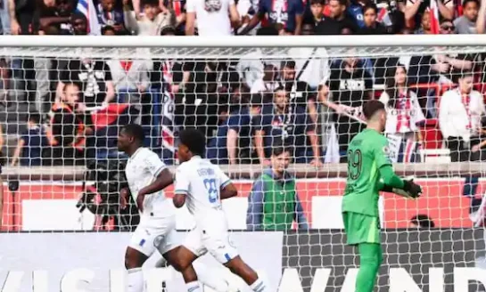 PSG : un leader bousculé, Lorient s’invite à la fête au Parc