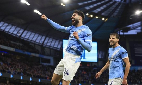 Manchester City verrouille un défenseur jusqu'en 2031