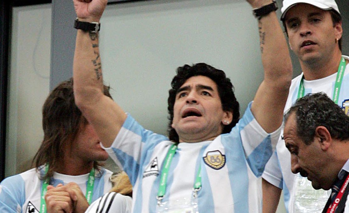 Paroles de légende  : Diego Maradona a laissé un incroyable souvenir à Vikash Dhorasoo 