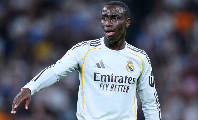 Équipe de France : Zinédine Zidane prêt à relancer Ferland Mendy ?