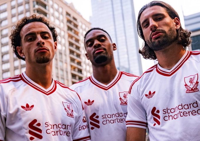 Liverpool nouveau maillot