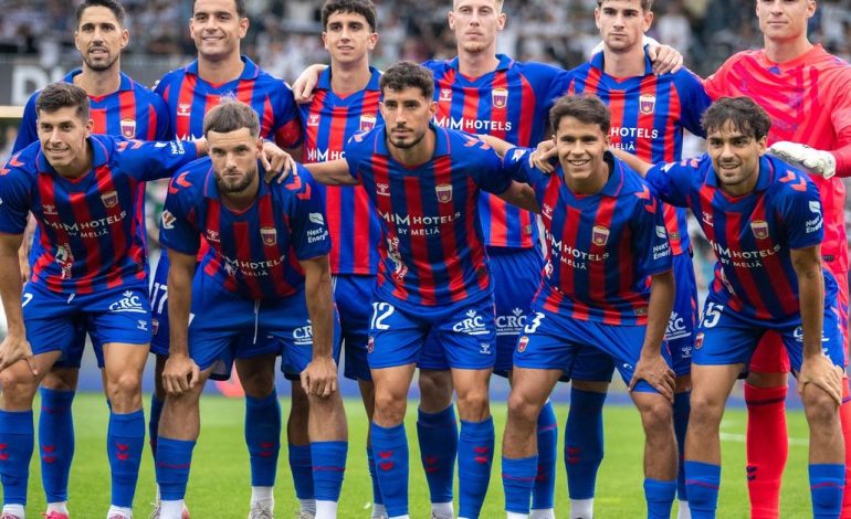 Eldense affronte Oviedo lors du premier match sous la présidence de Messi
