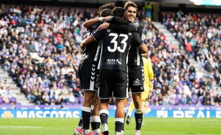 L&rsquo;Eldense enchaîne avec une troisième victoire face à Valladolid et se rapproche des play-offs