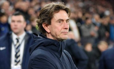 Crystal Palace sous pression : Pierre Sage menacé après la défaite contre Newcastle